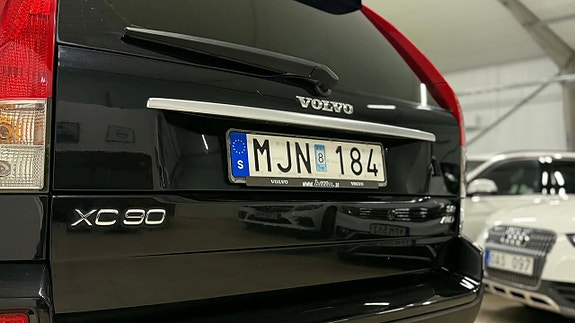 Volvo XC90 9 of 26