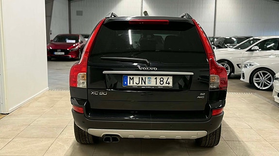 Volvo XC90 7 of 26
