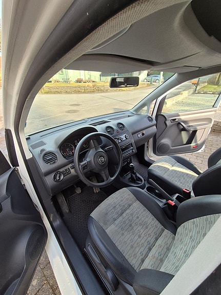 Volkswagen Caddy 3 of 5