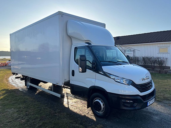 Iveco Daily 70-180, Lågmilad, bakgavellyft, 15pall,laster 3t
