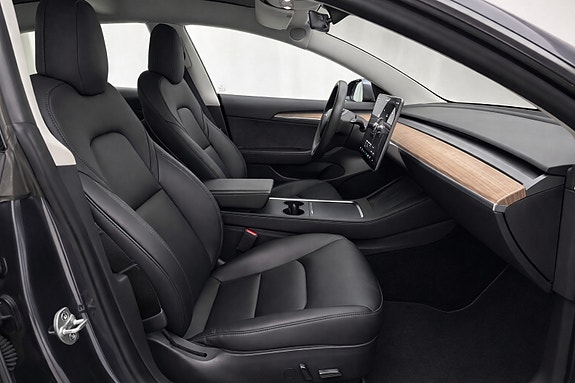 Tesla Model 3 6 of 13
