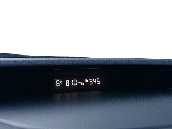 Subaru Legacy 24 of 25