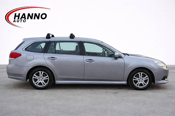 Subaru Legacy 6 of 25