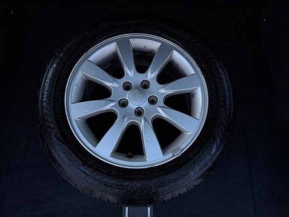 Subaru Legacy 19 of 25