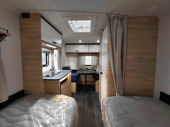 Caravelair Alba 450 Anniversary 7 of 14