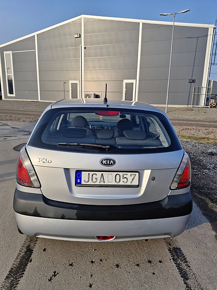 Kia Rio 3 of 5