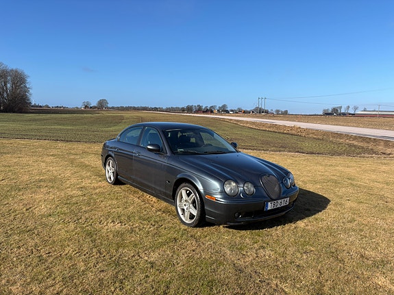 Jaguar S-TYPE 4 of 11