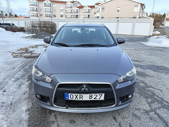 Mitsubishi Lancer 2011