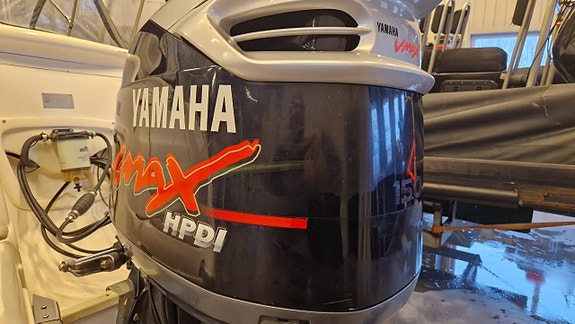 Flipper 630dc/Yamaha V-Max 150hk 5 of 5