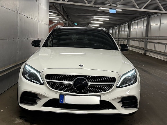 Mercedes-Benz C220 d 3 of 5