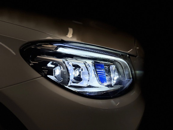 Mercedes-Benz C220 d 18 of 19