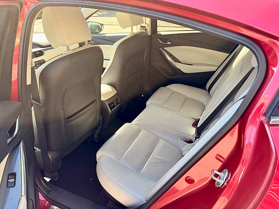 Mazda 6 13 of 15