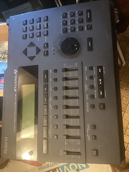 Product image 8 of 9