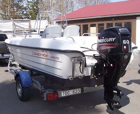Sandström 565 Classic styrpulpet med 60 Hk Mercury - NY