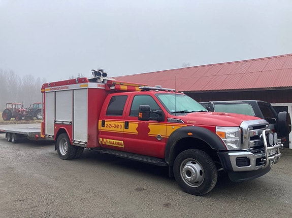 Ford Tristar 550 4wd Brandbil Endast 2578 mil V8 dieselmotor