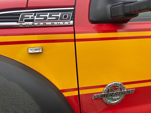 Brandbil Ford Tristar TSF550SD 4wd Endast 2578 mil 3 of 12
