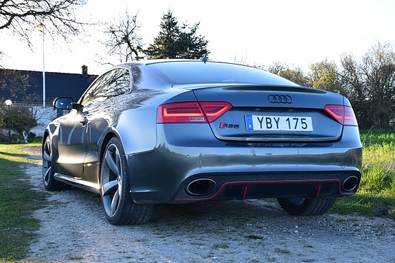 Audi RS5 2 of 13