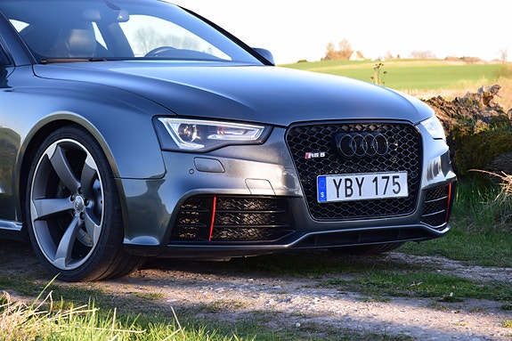 Audi RS5 8 of 13
