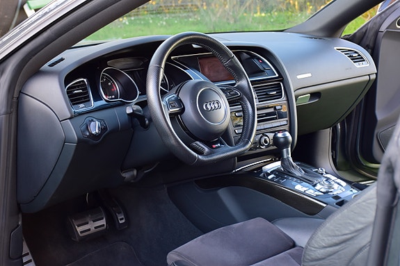 Audi RS5 3 of 13