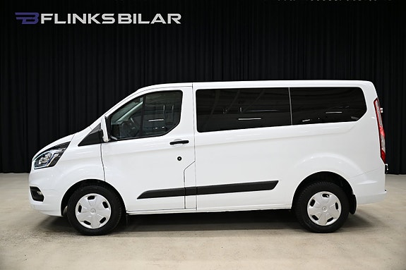 Ford Transit Custom 2 of 25