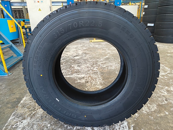 Lastbilsdäck 315/70R22.5 Greentrac 2490 kr/st GTSW1 – 22 mm – M+S / 3PMSF – I lager 4 of 5