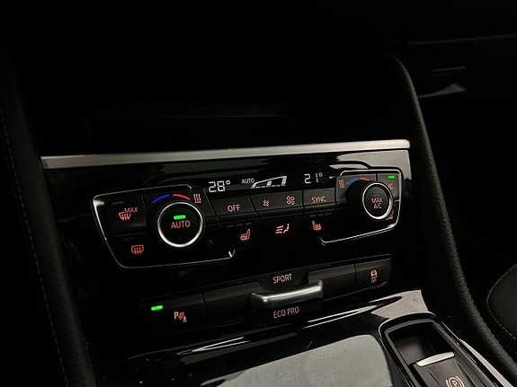 BMW 220d 25 of 28