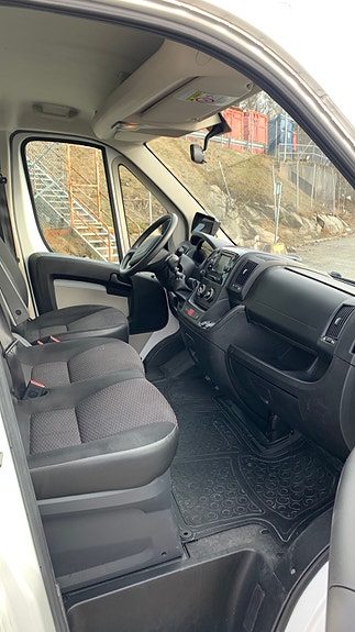 Peugeot Boxer 5 of 17
