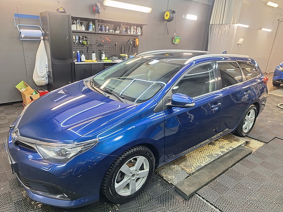 Toyota Auris 2017