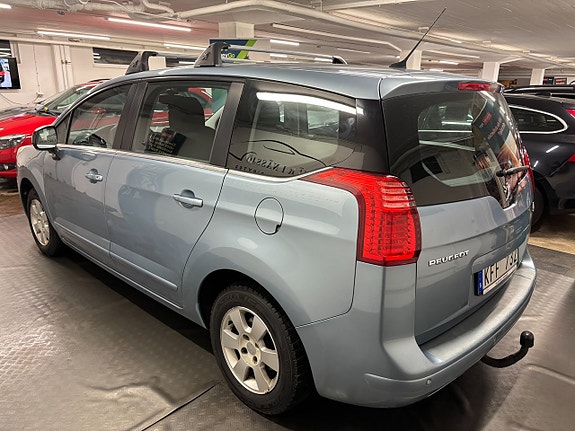 Peugeot 5008 5 of 5