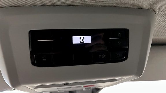 Volkswagen Multivan 11 of 12