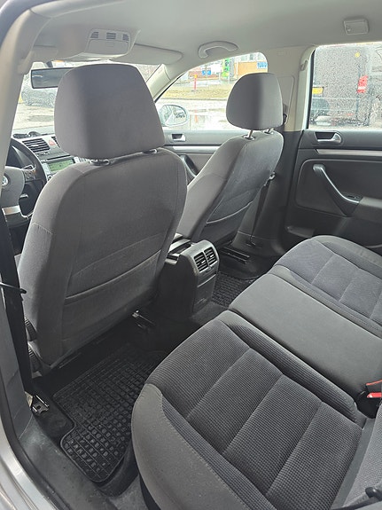 Volkswagen Golf V 6 of 10