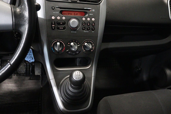 Suzuki Splash 14 of 21