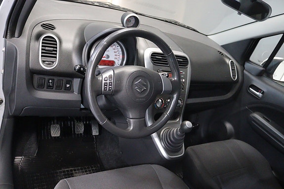 Suzuki Splash 17 of 21