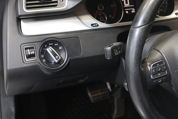 Volkswagen Passat Alltrack 21 of 27