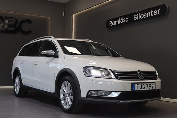 Volkswagen Passat Alltrack 5 of 27