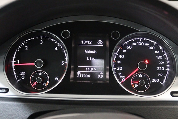 Volkswagen Passat Alltrack 27 of 27