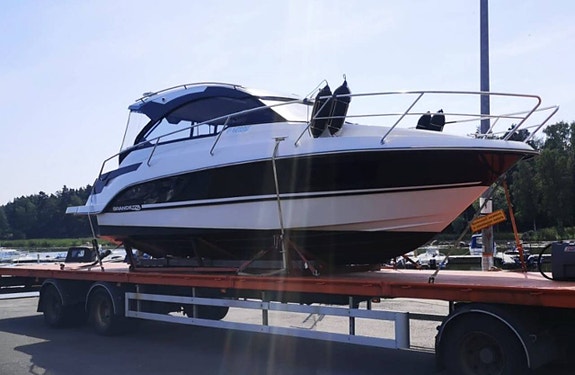Grandezza 28 OC / Volvo Penta 260HK / 2017 / 7 739 kr/mån 4 of 5