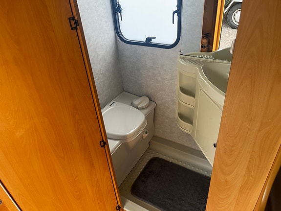 Adria 542PK / Barnkammarvagn / Uthyres 6 of 6