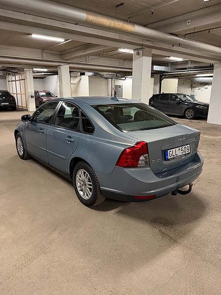 Volvo S40 4 of 6