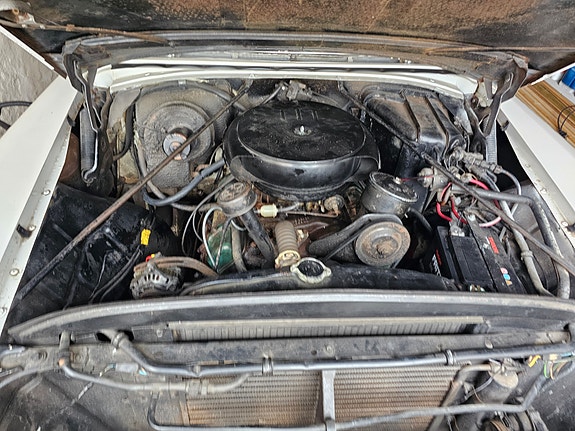 Oldsmobile Ninety-Eight 10 of 10