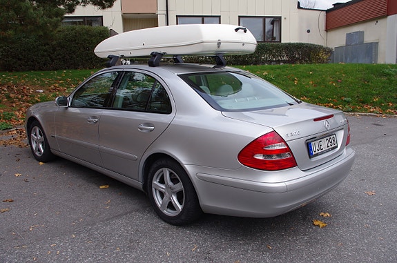 Mercedes-Benz E200 5 of 5