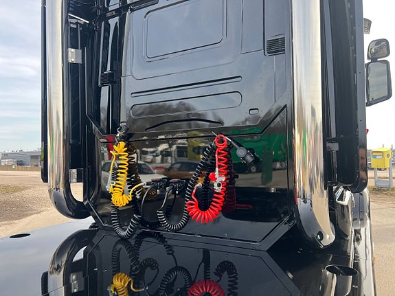 Scania T520 V8 4x2 Nosbil, Torpedbil, Utställningsbil Euro 6 10 of 12