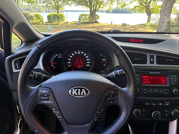 Kia Ceed 4 of 5