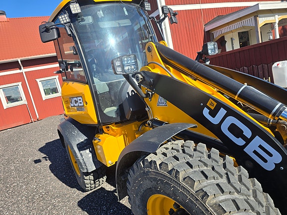 JCB 409 5 of 5