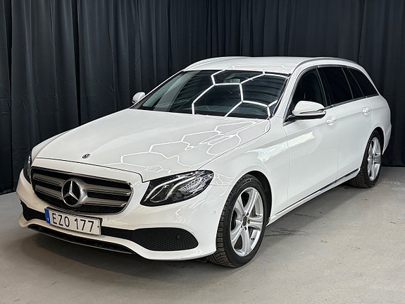 Mercedes-Benz E220