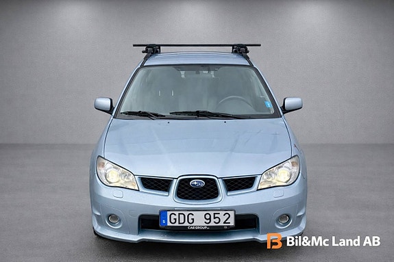 Subaru Impreza 5 of 5