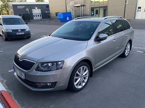 Skoda Octavia 4 of 5