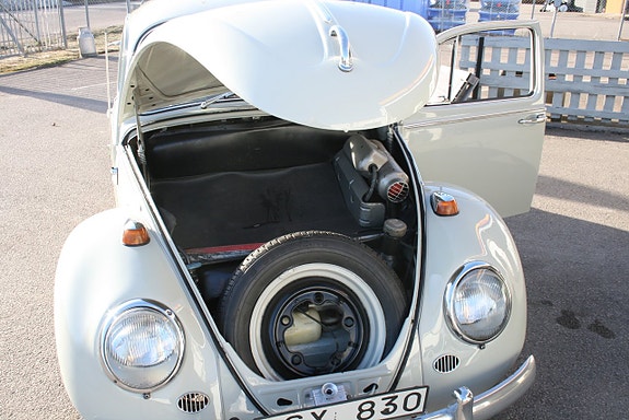 Volkswagen 1300 18 of 22