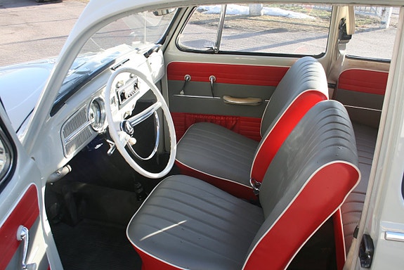 Volkswagen 1300 12 of 22