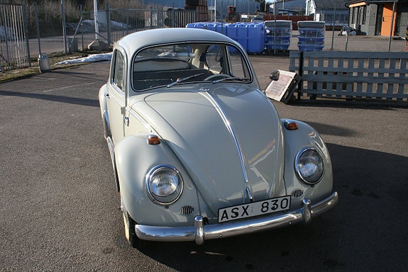 Volkswagen 1300 8 of 22